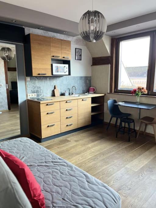 Elegant Rooftop Studio With Shared Terrace And Jacuzzi Apartament *